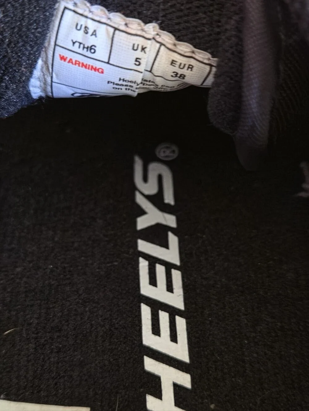 Heelys used size